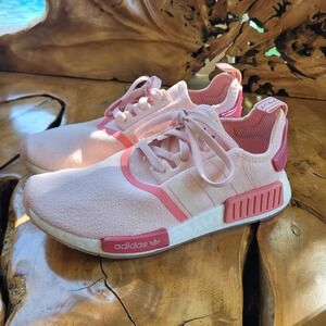 Adidas Womens NMD R1 Sneakers Size 9 Pink White Boost Athleisure Streetwear